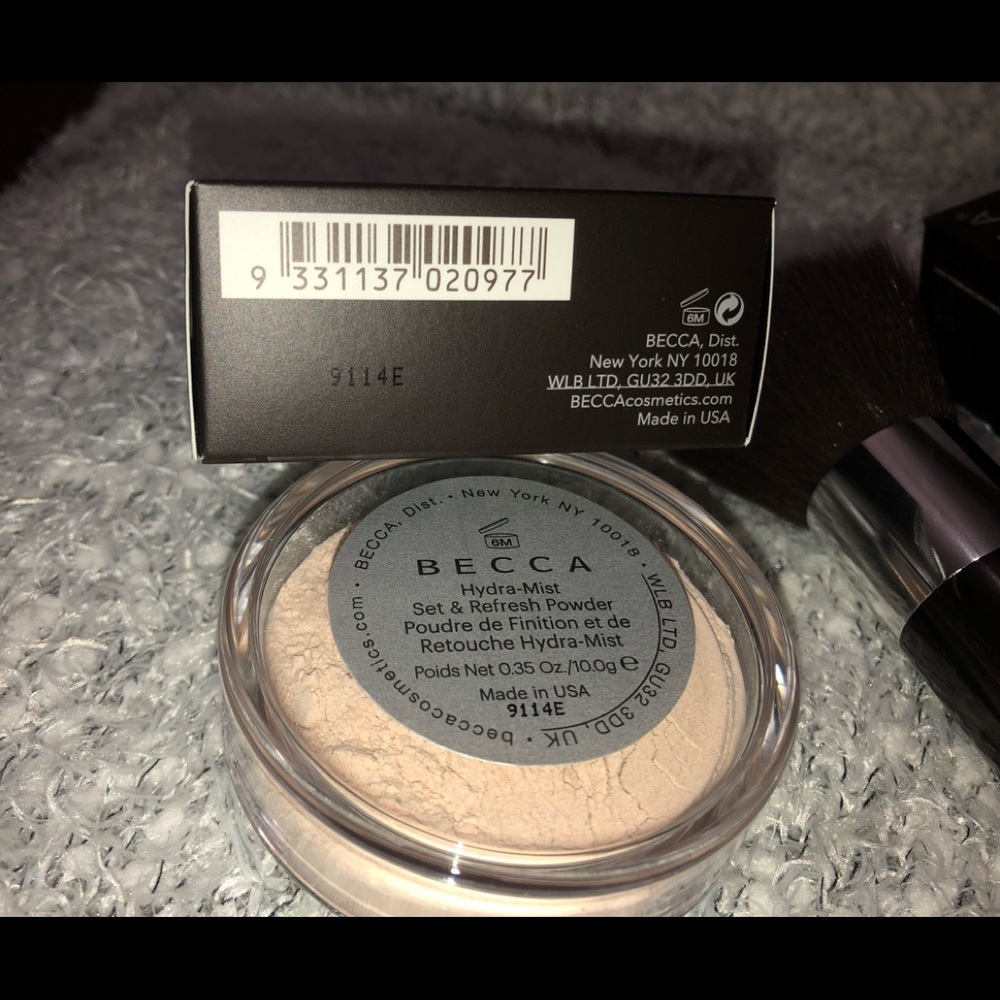Becca bundle - Picture 3 of 3